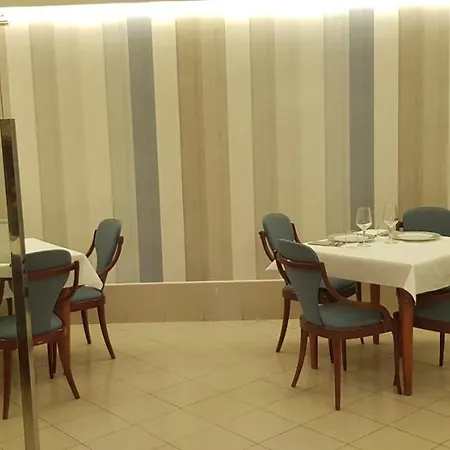 Hotell Restaurante Elisardo Noia