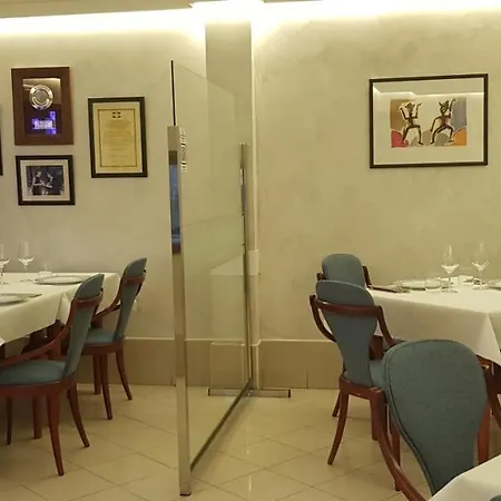 Hotell Restaurante Elisardo Noia