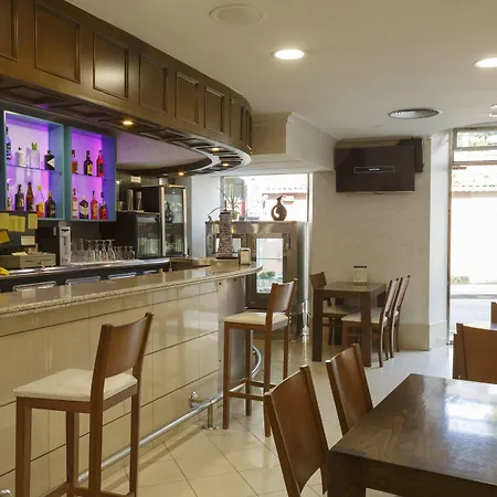 Hotell Restaurante Elisardo Noia